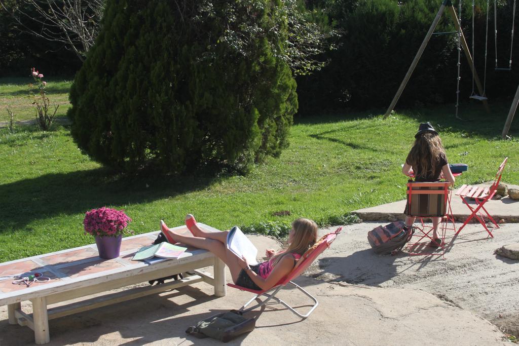 La Maison Du Bonheur Anlhiac Bagian luar foto